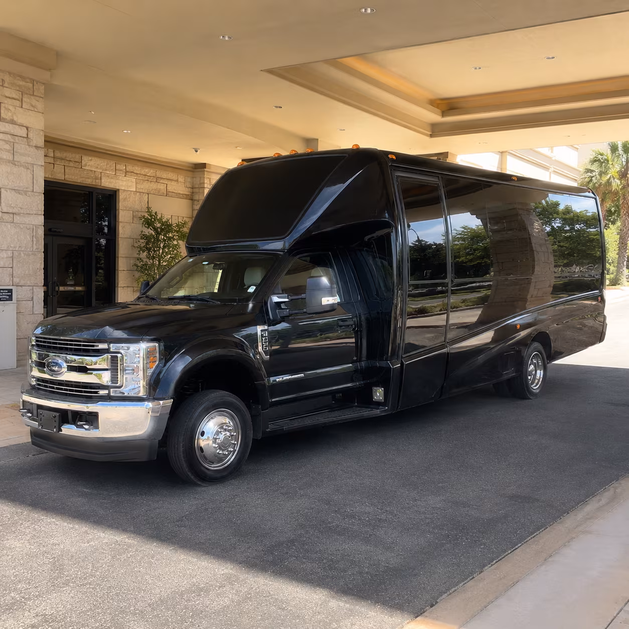 gaithersburg bus rentals