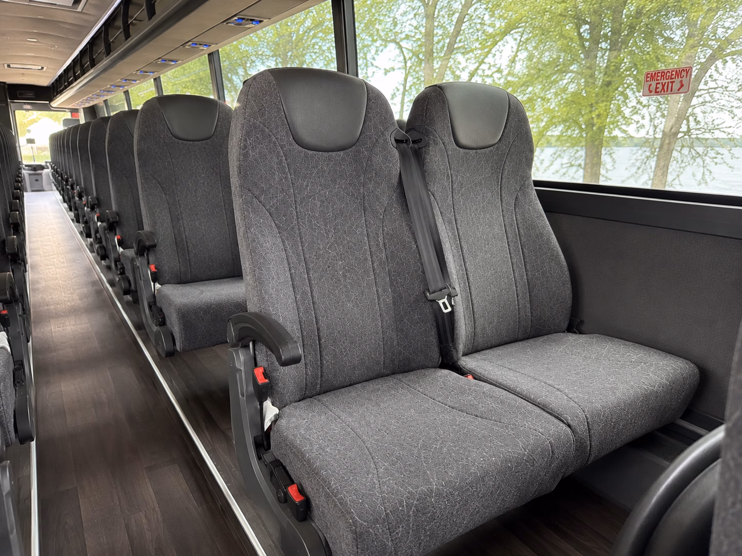 how the type of bus changes the price in washington district of columbia