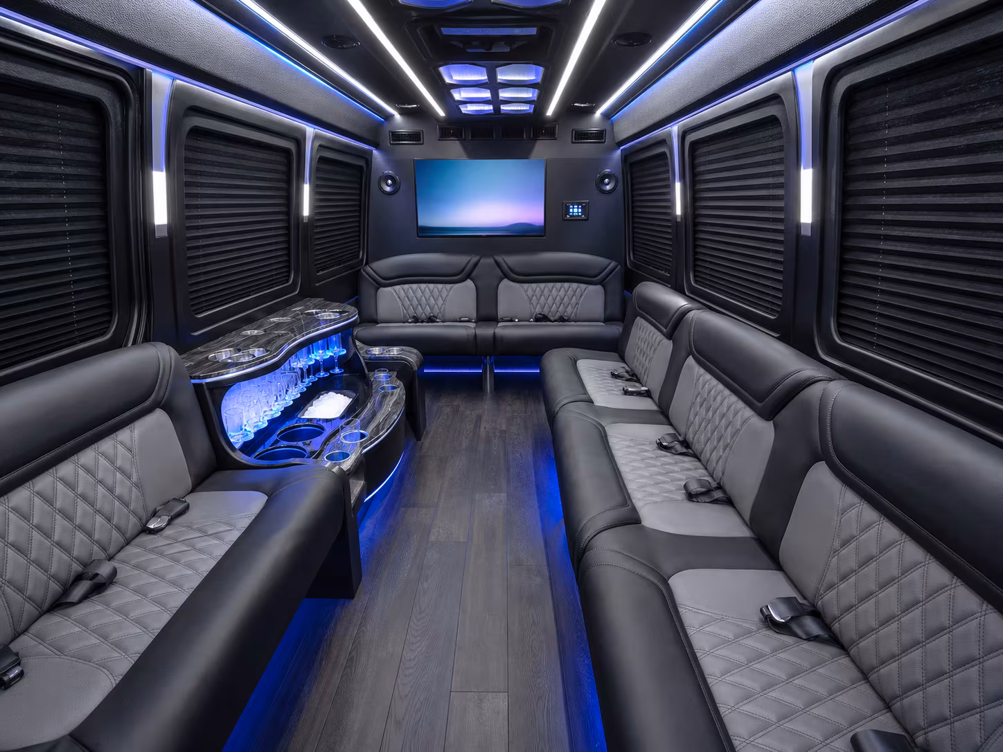 washington 30 passenger party bus
