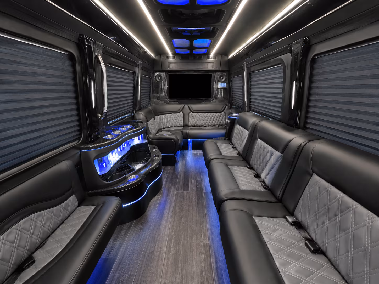 washingtondccharterbuscompany com makes prom and concert season in dc easy to navigate