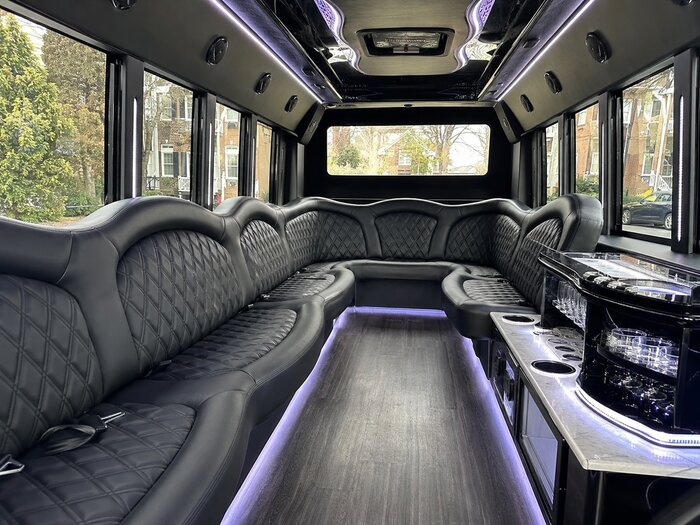 washington-dc birthday bus rental